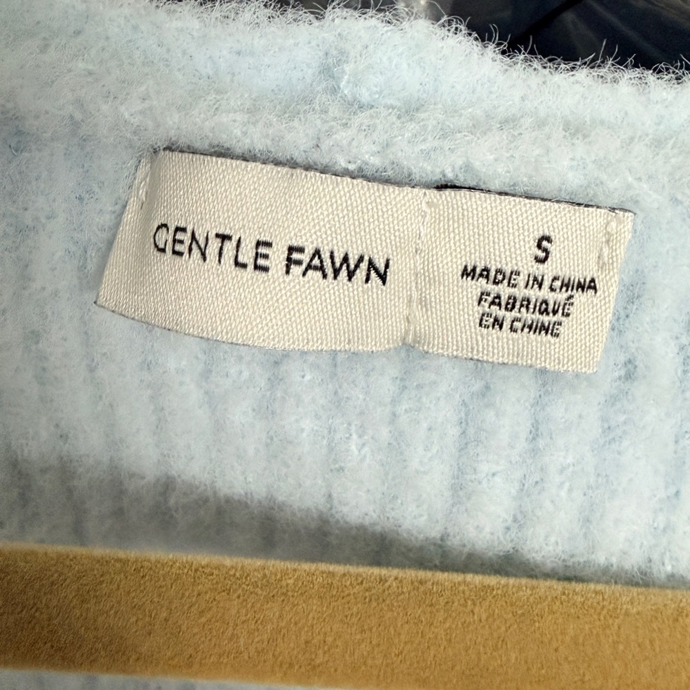 Gentle Fawn Sky Blue V-Neck Sweater - Picture 3 of 5
